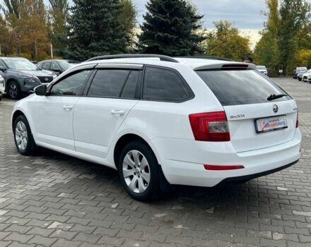 Білий Шкода Октавія, об'ємом двигуна 1.6 л та пробігом 274 тис. км за 8700 $, фото 4 на Automoto.ua