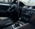 Белый Шкода Октавия, объемом двигателя 2 л и пробегом 239 тыс. км за 11500 $, фото 11 на Automoto.ua