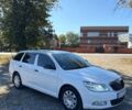 Белый Шкода Октавия, объемом двигателя 1.6 л и пробегом 266 тыс. км за 8300 $, фото 1 на Automoto.ua