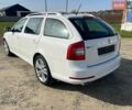 Белый Шкода Октавия, объемом двигателя 1.97 л и пробегом 295 тыс. км за 8800 $, фото 3 на Automoto.ua