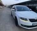 Белый Шкода Октавия, объемом двигателя 2 л и пробегом 227 тыс. км за 11900 $, фото 16 на Automoto.ua