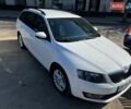 Белый Шкода Октавия, объемом двигателя 1.97 л и пробегом 250 тыс. км за 12500 $, фото 1 на Automoto.ua