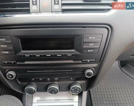 Белый Шкода Октавия, объемом двигателя 1.6 л и пробегом 276 тыс. км за 10500 $, фото 17 на Automoto.ua