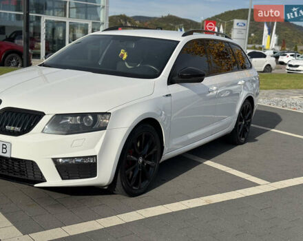 Белый Шкода Октавия, объемом двигателя 2 л и пробегом 320 тыс. км за 12500 $, фото 53 на Automoto.ua