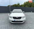 Шкода Октавія 2013 у Самборе на Automoto.ua Білий Шкода Октавія, об'ємом двигуна 1.6 л та пробігом 284 тис. км за 9700 $, фото 1 на Automoto.ua