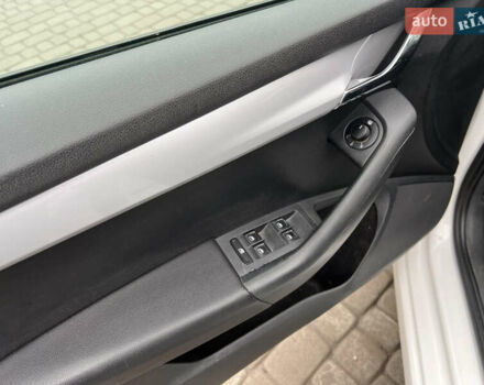 Белый Шкода Октавия, объемом двигателя 1.97 л и пробегом 309 тыс. км за 7750 $, фото 6 на Automoto.ua