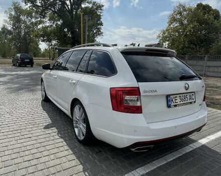 Белый Шкода Октавия, объемом двигателя 1.98 л и пробегом 205 тыс. км за 12300 $, фото 9 на Automoto.ua