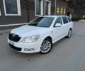 Белый Шкода Октавия, объемом двигателя 2 л и пробегом 246 тыс. км за 10950 $, фото 1 на Automoto.ua