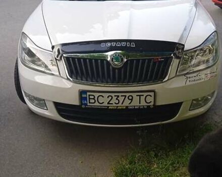 Білий Шкода Октавія, об'ємом двигуна 1.6 л та пробігом 295 тис. км за 7777 $, фото 10 на Automoto.ua