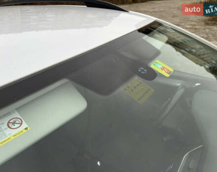 Білий Шкода Октавія, об'ємом двигуна 1.8 л та пробігом 182 тис. км за 10800 $, фото 19 на Automoto.ua