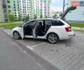 Белый Шкода Октавия, объемом двигателя 1.6 л и пробегом 243 тыс. км за 10800 $, фото 3 на Automoto.ua