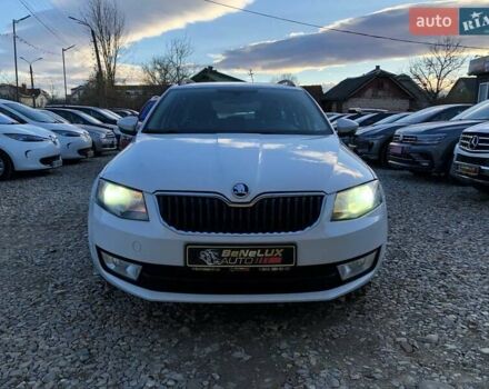 Шкода Октавія 2014 у Коломые на Automoto.ua Білий Шкода Октавія, об'ємом двигуна 2 л та пробігом 260 тис. км за 11999 $, фото 8 на Automoto.ua