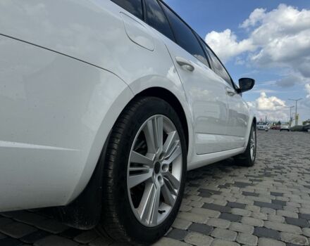Білий Шкода Октавія, об'ємом двигуна 2 л та пробігом 288 тис. км за 12000 $, фото 14 на Automoto.ua