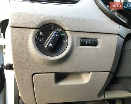 Шкода Октавія 2014 у Коломые на Automoto.ua Білий Шкода Октавія, об'ємом двигуна 2 л та пробігом 260 тис. км за 11999 $, фото 11 на Automoto.ua