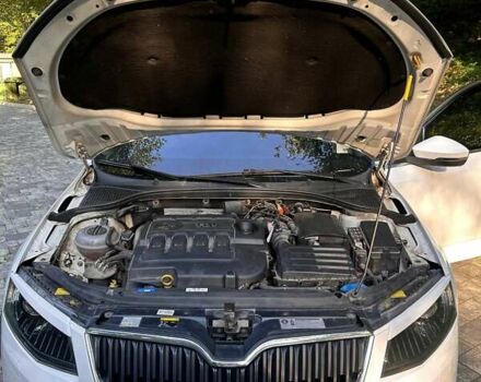 Белый Шкода Октавия, объемом двигателя 1.97 л и пробегом 296 тыс. км за 13100 $, фото 8 на Automoto.ua