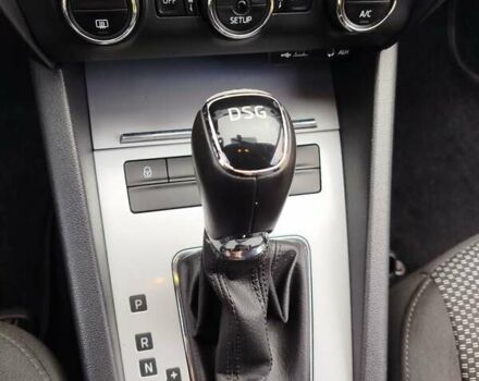 Шкода Октавия 2014 в Казатине на Automoto.ua Белый Шкода Октавия, объемом двигателя 1.97 л и пробегом 199 тыс. км за 11500 $, фото 10 на Automoto.ua