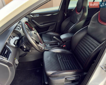 Белый Шкода Октавия, объемом двигателя 2 л и пробегом 203 тыс. км за 14500 $, фото 12 на Automoto.ua