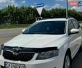 Белый Шкода Октавия, объемом двигателя 1.6 л и пробегом 280 тыс. км за 9500 $, фото 1 на Automoto.ua