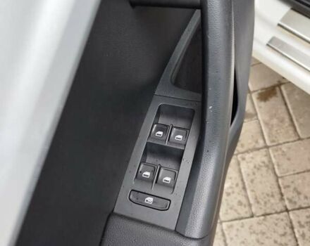 Шкода Октавия 2014 в Казатине на Automoto.ua Белый Шкода Октавия, объемом двигателя 1.97 л и пробегом 199 тыс. км за 11500 $, фото 46 на Automoto.ua