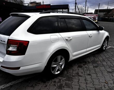 Білий Шкода Октавія, об'ємом двигуна 1.6 л та пробігом 285 тис. км за 244 $, фото 3 на Automoto.ua
