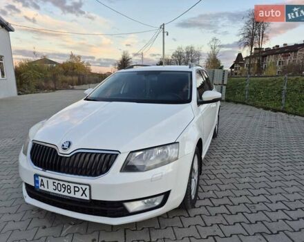 Шкода Октавія 2014 у Івано-Франківську на Automoto.ua Білий Шкода Октавія, об'ємом двигуна 1.6 л та пробігом 300 тис. км за 11250 $, фото 2 на Automoto.ua