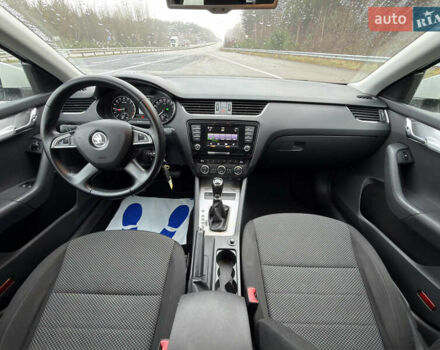 Білий Шкода Октавія, об'ємом двигуна 1.6 л та пробігом 204 тис. км за 11299 $, фото 45 на Automoto.ua