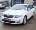 Білий Шкода Октавія, об'ємом двигуна 2 л та пробігом 328 тис. км за 8990 $, фото 1 на Automoto.ua