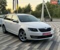 Белый Шкода Октавия, объемом двигателя 2 л и пробегом 252 тыс. км за 12000 $, фото 1 на Automoto.ua