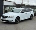 Белый Шкода Октавия, объемом двигателя 1.6 л и пробегом 206 тыс. км за 9500 $, фото 1 на Automoto.ua