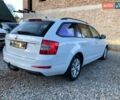 Шкода Октавія 2014 у Коломые на Automoto.ua Білий Шкода Октавія, об'ємом двигуна 2 л та пробігом 260 тис. км за 11999 $, фото 4 на Automoto.ua