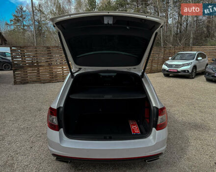 Белый Шкода Октавия, объемом двигателя 1.97 л и пробегом 220 тыс. км за 14500 $, фото 109 на Automoto.ua