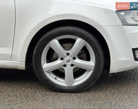 Білий Шкода Октавія, об'ємом двигуна 1.6 л та пробігом 204 тис. км за 11299 $, фото 21 на Automoto.ua