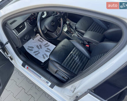 Белый Шкода Октавия, объемом двигателя 1.98 л и пробегом 199 тыс. км за 13500 $, фото 54 на Automoto.ua