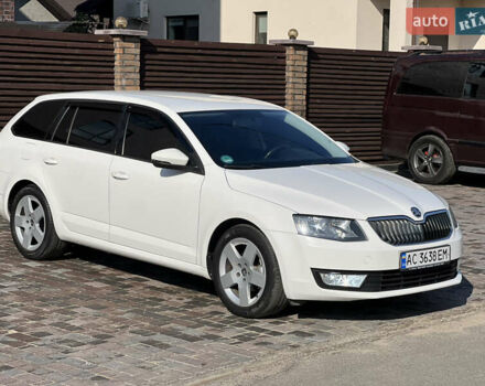 Білий Шкода Октавія, об'ємом двигуна 1.6 л та пробігом 248 тис. км за 10700 $, фото 33 на Automoto.ua