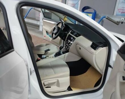 Шкода Октавія 2014 у Одесі на Automoto.ua Білий Шкода Октавія, об'ємом двигуна 2 л та пробігом 280 тис. км за 10500 $, фото 11 на Automoto.ua