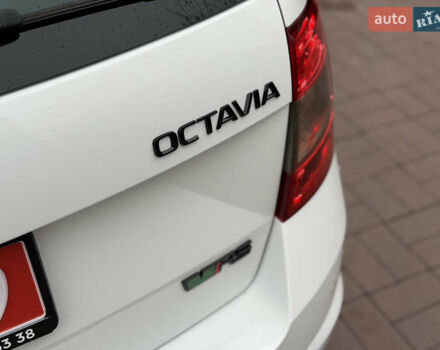 Белый Шкода Октавия, объемом двигателя 2 л и пробегом 230 тыс. км за 15200 $, фото 10 на Automoto.ua
