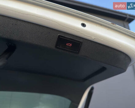 Белый Шкода Октавия, объемом двигателя 1.98 л и пробегом 203 тыс. км за 15200 $, фото 8 на Automoto.ua