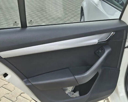 Шкода Октавія 2014 у Рожище на Automoto.ua Білий Шкода Октавія, об'ємом двигуна 1.6 л та пробігом 290 тис. км за 9300 $, фото 22 на Automoto.ua