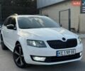Белый Шкода Октавия, объемом двигателя 1.6 л и пробегом 325 тыс. км за 9999 $, фото 1 на Automoto.ua