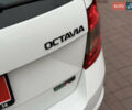 Белый Шкода Октавия, объемом двигателя 2 л и пробегом 230 тыс. км за 15300 $, фото 7 на Automoto.ua