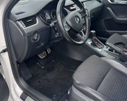 Білий Шкода Октавія, об'ємом двигуна 1.97 л та пробігом 193 тис. км за 11000 $, фото 11 на Automoto.ua