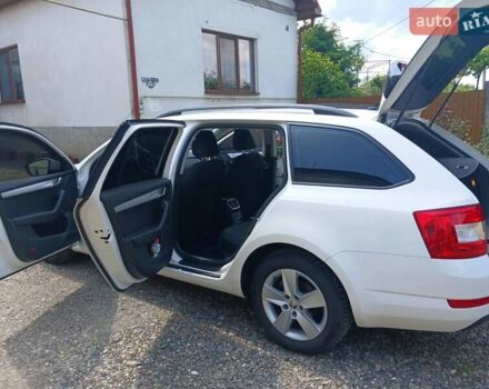 Белый Шкода Октавия, объемом двигателя 1.6 л и пробегом 260 тыс. км за 10700 $, фото 11 на Automoto.ua