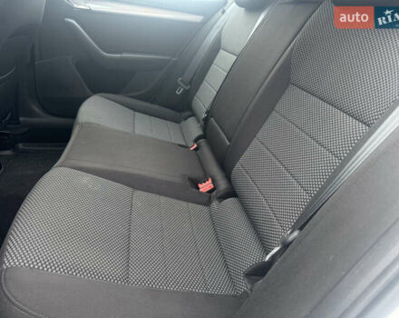 Белый Шкода Октавия, объемом двигателя 1.6 л и пробегом 230 тыс. км за 10500 $, фото 26 на Automoto.ua