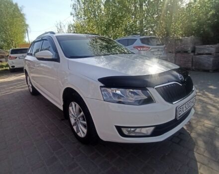 Белый Шкода Октавия, объемом двигателя 1.6 л и пробегом 265 тыс. км за 9200 $, фото 3 на Automoto.ua