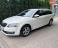 Белый Шкода Октавия, объемом двигателя 1.6 л и пробегом 237 тыс. км за 11900 $, фото 1 на Automoto.ua
