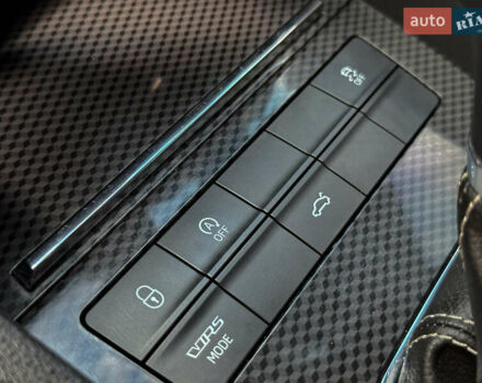 Белый Шкода Октавия, объемом двигателя 1.97 л и пробегом 220 тыс. км за 14500 $, фото 89 на Automoto.ua