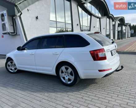 Білий Шкода Октавія, об'ємом двигуна 1.6 л та пробігом 248 тис. км за 10700 $, фото 13 на Automoto.ua