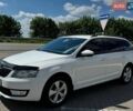 Белый Шкода Октавия, объемом двигателя 1.6 л и пробегом 280 тыс. км за 9500 $, фото 1 на Automoto.ua