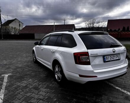 Білий Шкода Октавія, об'ємом двигуна 1.6 л та пробігом 285 тис. км за 244 $, фото 2 на Automoto.ua