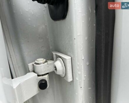 Белый Шкода Октавия, объемом двигателя 1.8 л и пробегом 182 тыс. км за 11650 $, фото 100 на Automoto.ua